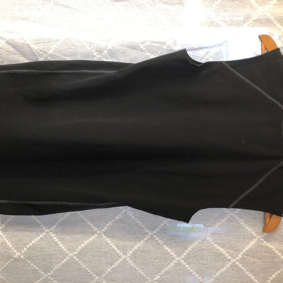 Pearl Izumi running tank. - Picture 2 of 2